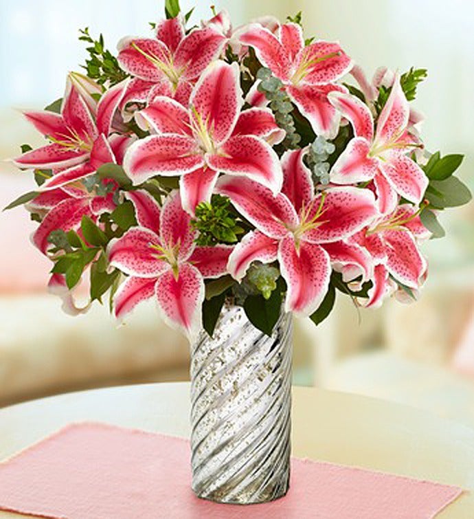 Stunning Pink Lilly Bouquet in a Vase