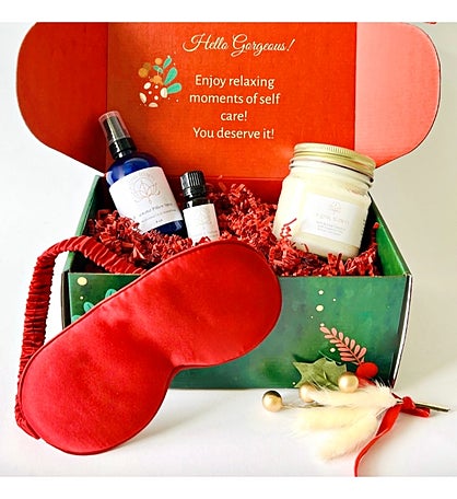 Christmas Spa Gift Box, Lavender Candle