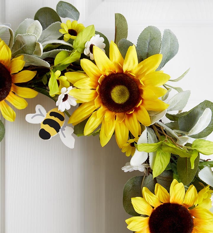 Bee Happy Sunflower Wreath  22”