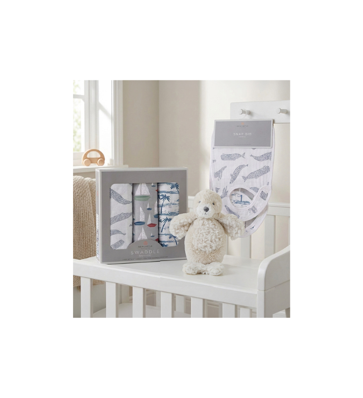 Gift Set Ocean Tides Swaddle 3 pack, Bibs And Plush Toy