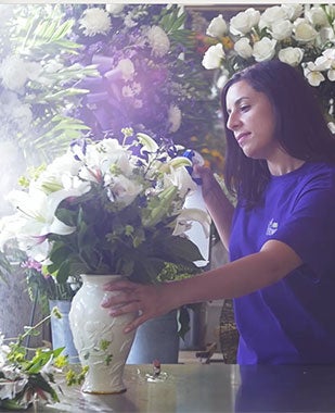 Everything You Need to Know About Funeral Flowers & Sympathy Gifts