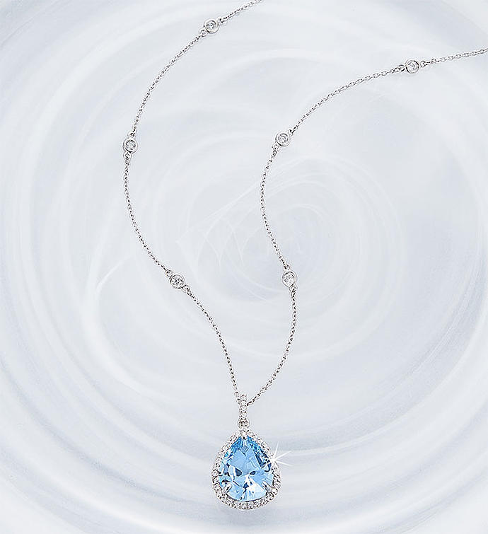 Crislu Blue Quartz Pendant Necklace
