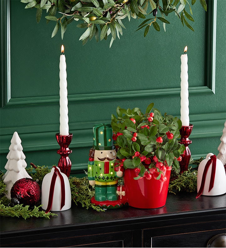 Holiday Nutcracker Winterberry