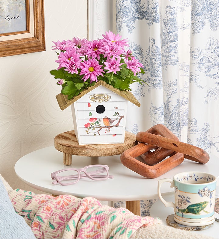 Birdhouse of Blooms™