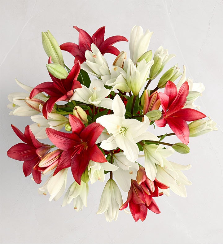 Holiday Lily Bouquet™