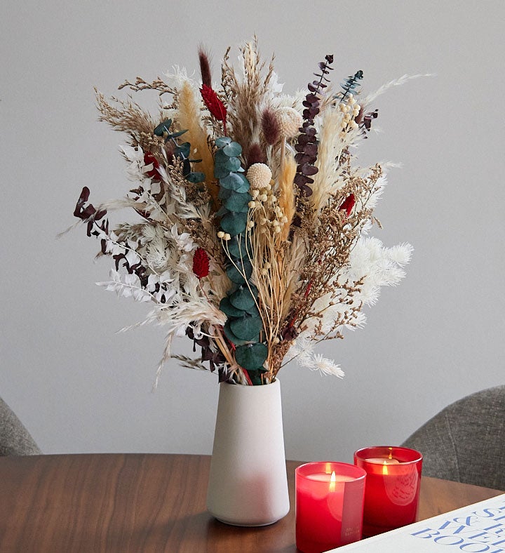 “Festive” Dried Bouquet