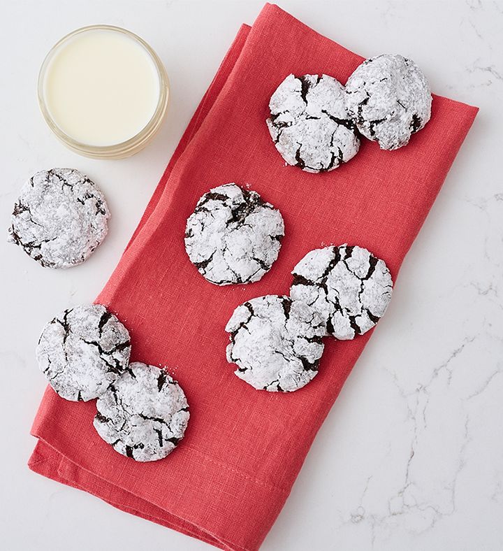 Chocolate Crinkle Cookies DIY Baking Kit