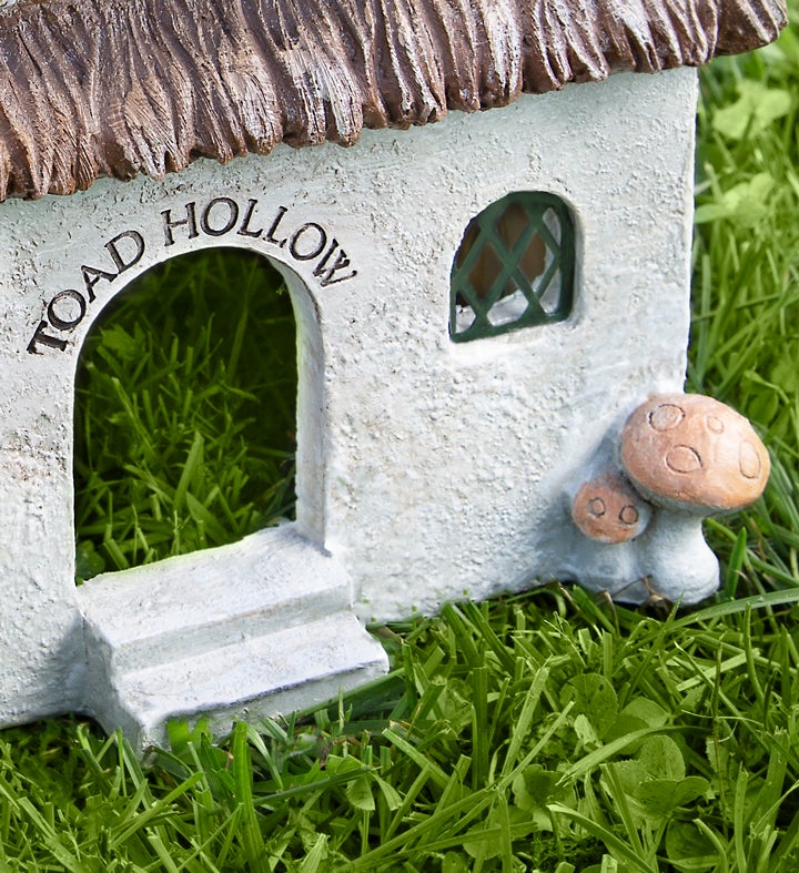 Garden Toad House