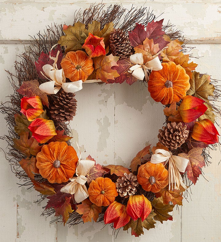 Velvet Pumpkin Wreath – 24”