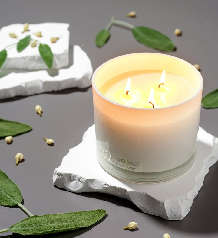 White Tea And Sage Candle Gift Set