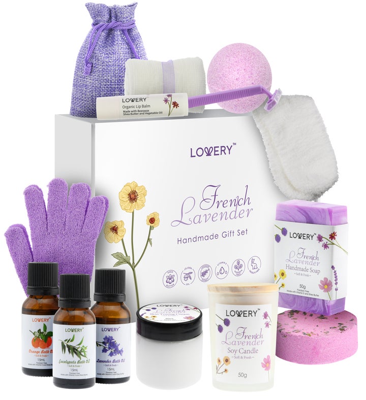 Lavendar Spa Bath Gift Set   18pc