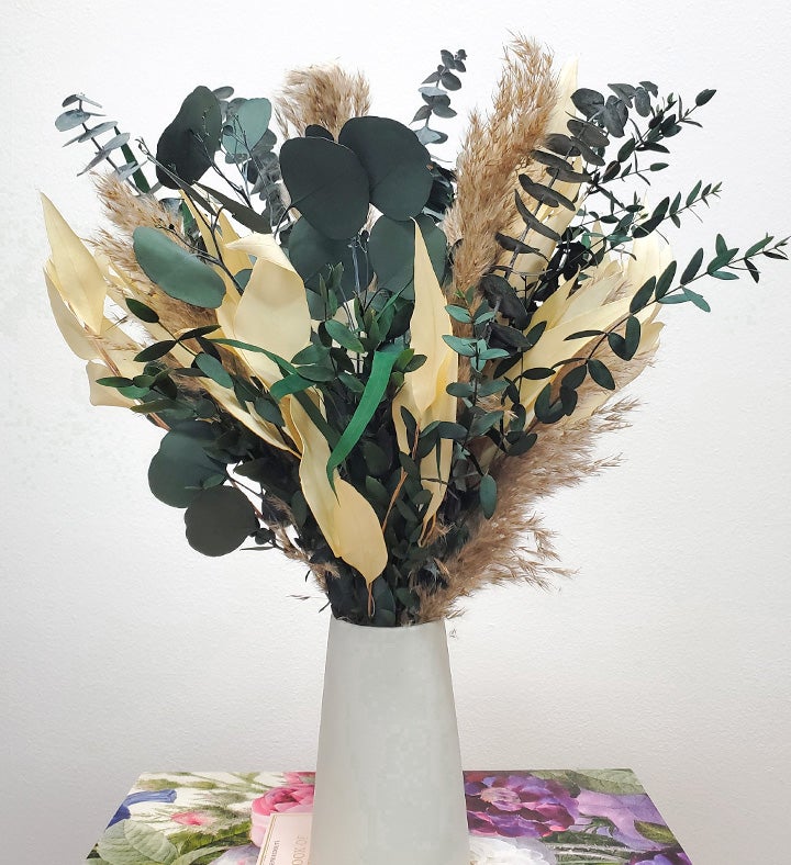Emerald Dried Bouquet with Vase