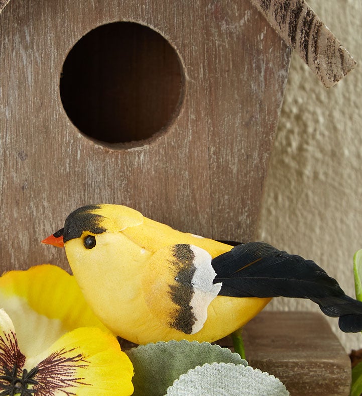 Charming Birdhouse Pansy Wreath  20"