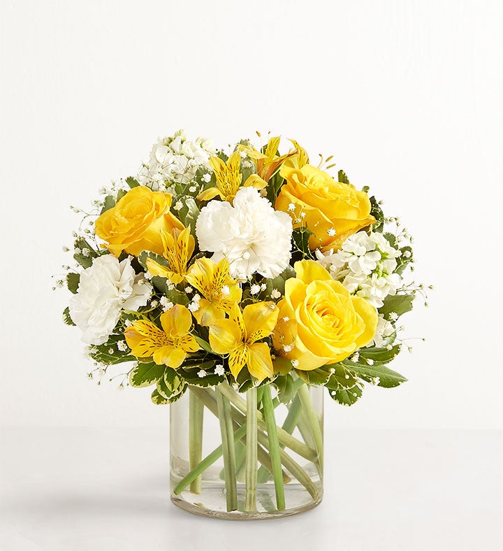Yellow & White Delight™ Bouquet