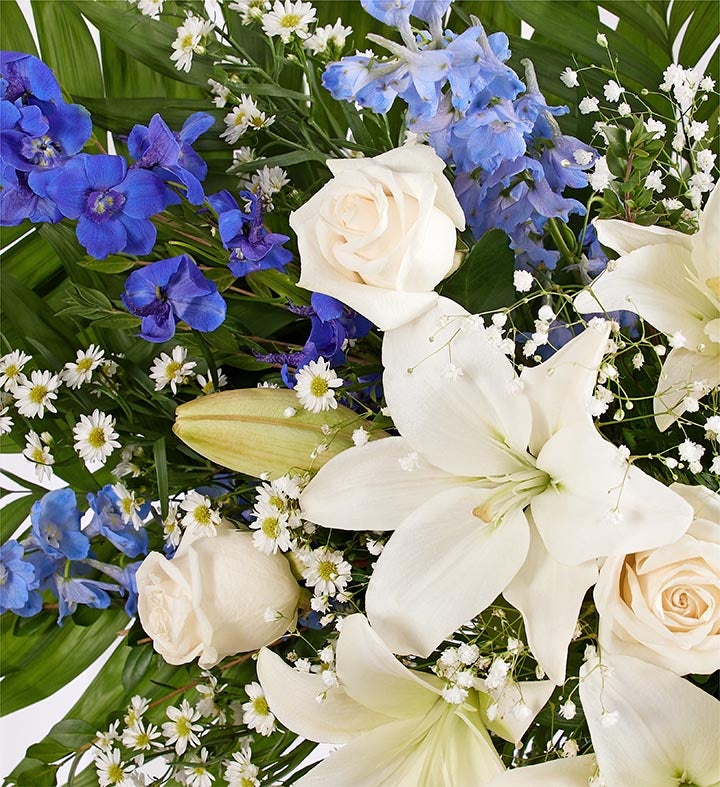 Cherished Remembrance™ Wreath - Blue & White