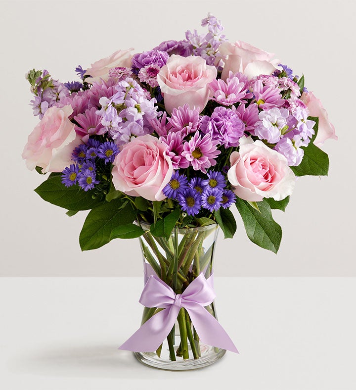 Daydream Bouquet™ in Clear Glass Vase