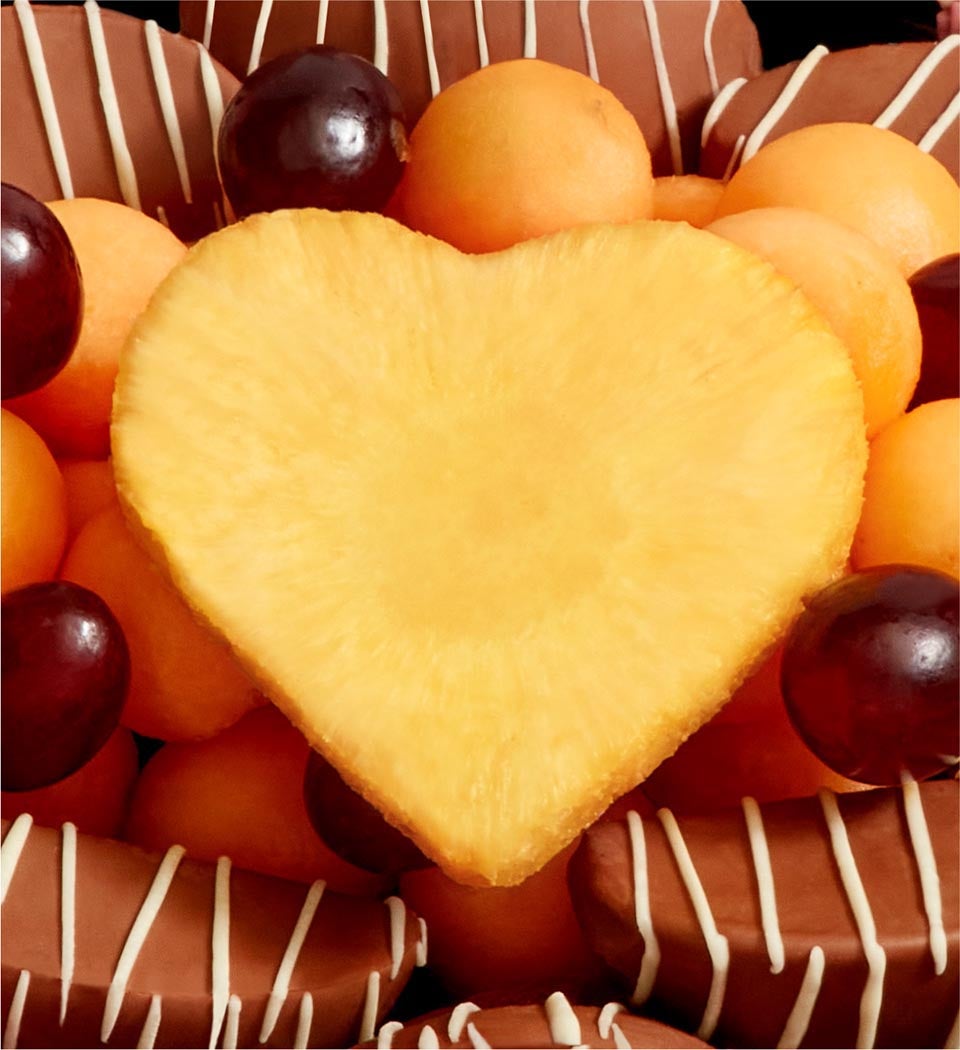 Perfectly Plated™ All Hearts Dipped Fruit Platter
