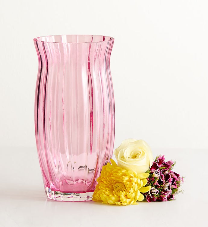 Bouquet of the Month: Blushing Blooms