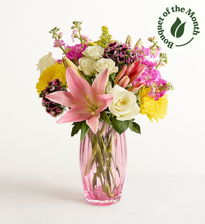 Bouquet of the Month: Blushing Blooms