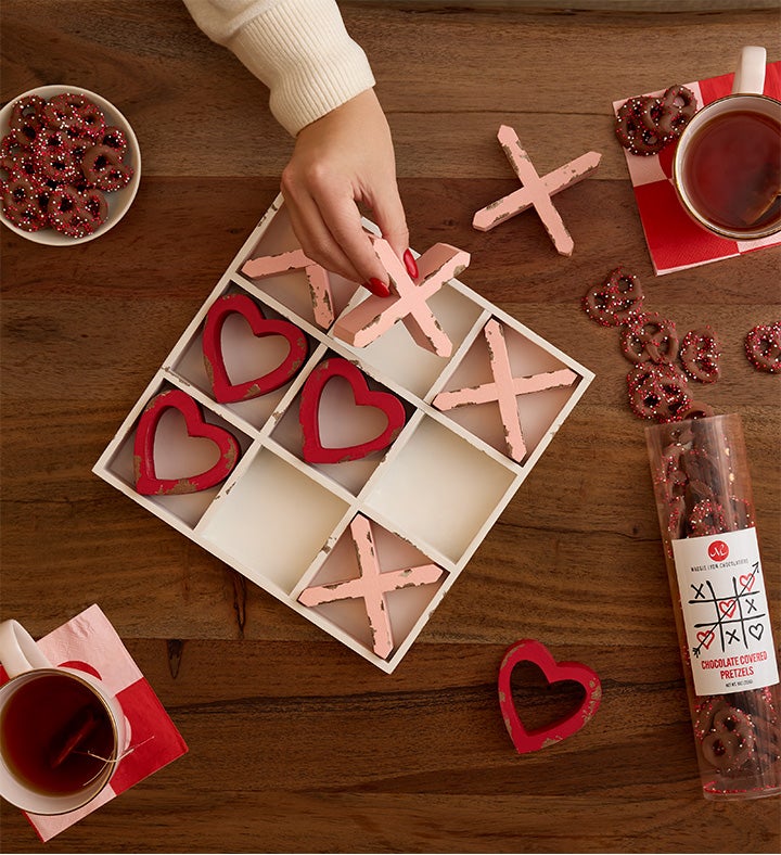 Valentine’s Love Match Tic Tac Toe Set