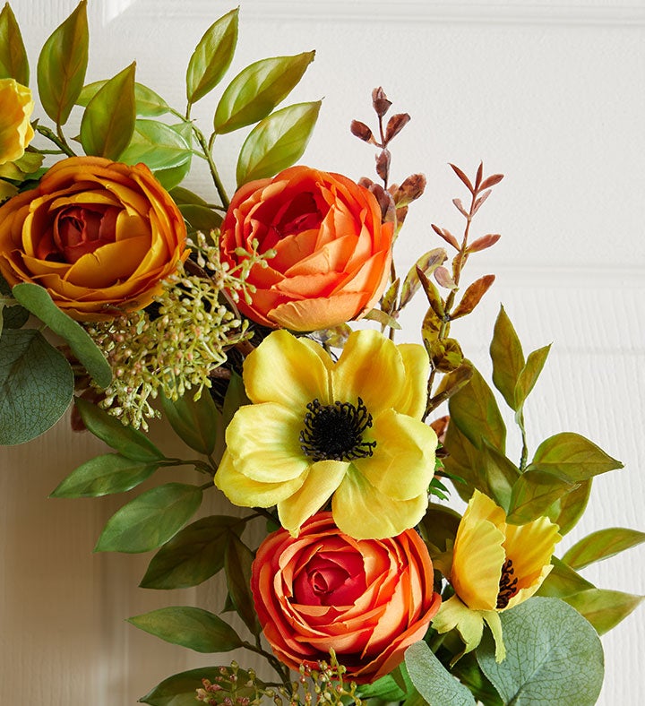 Radiant Anemone & Ranunculus Wreath | 1800Flowers.com