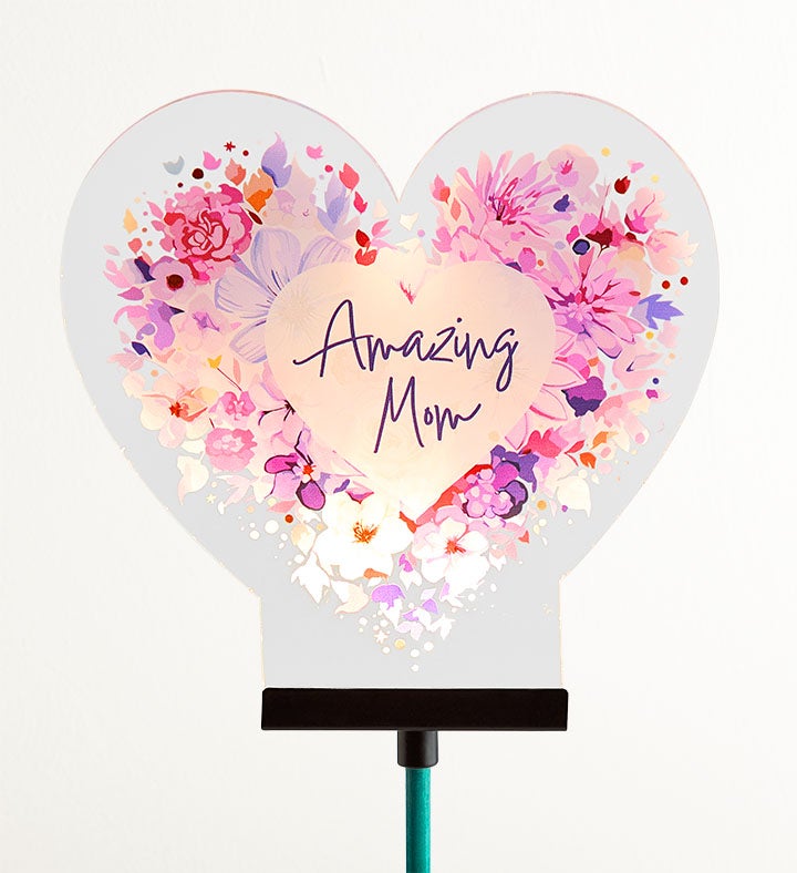 Amazing Mom Bouquet® | 1800Flowers