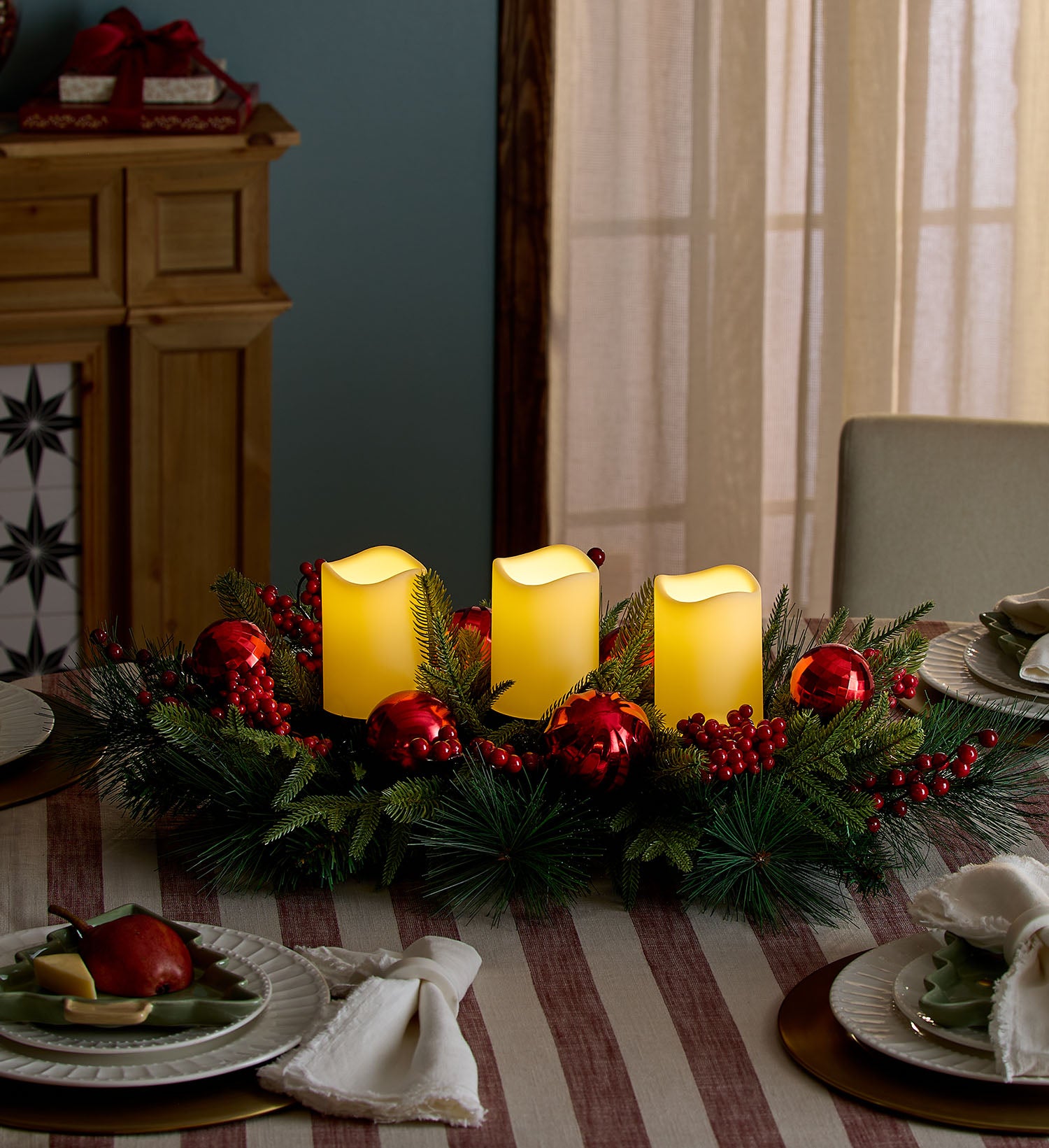 Holiday Radiance Centerpiece