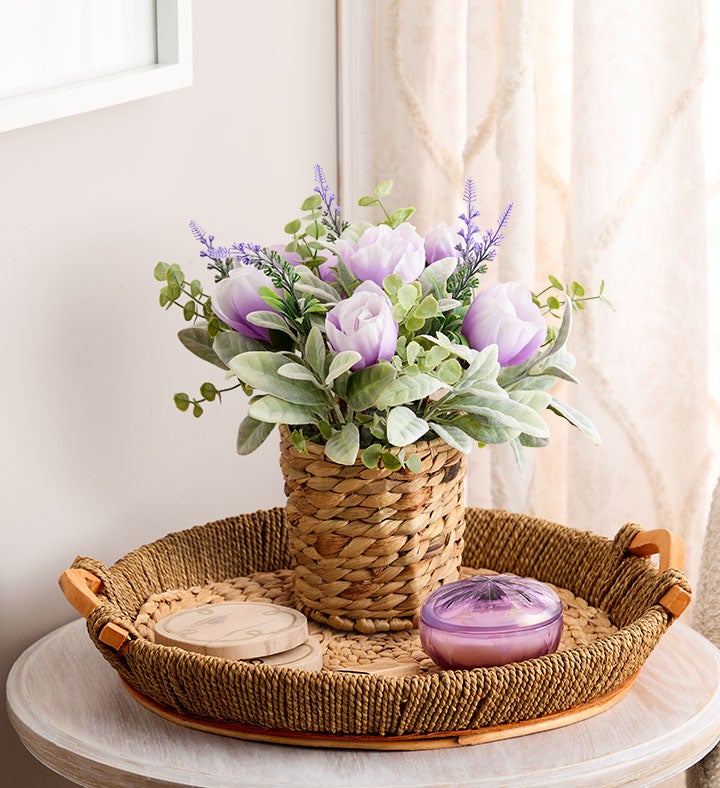 Tulip Tranquility Décor