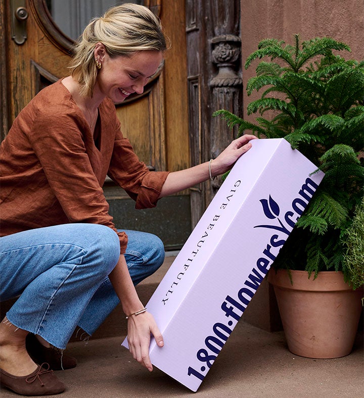 White Rose & Calla Lily Bouquet for Sympathy