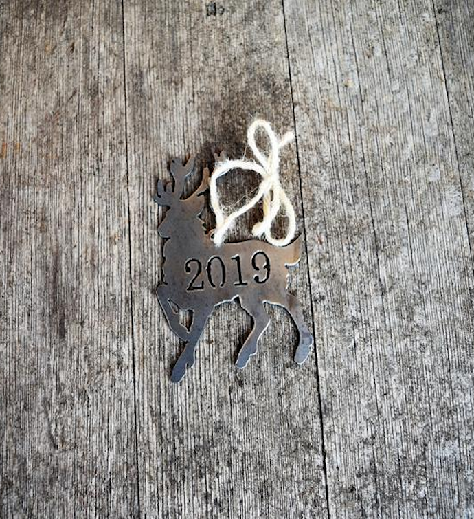 2019 Metal Reindeer Ornament