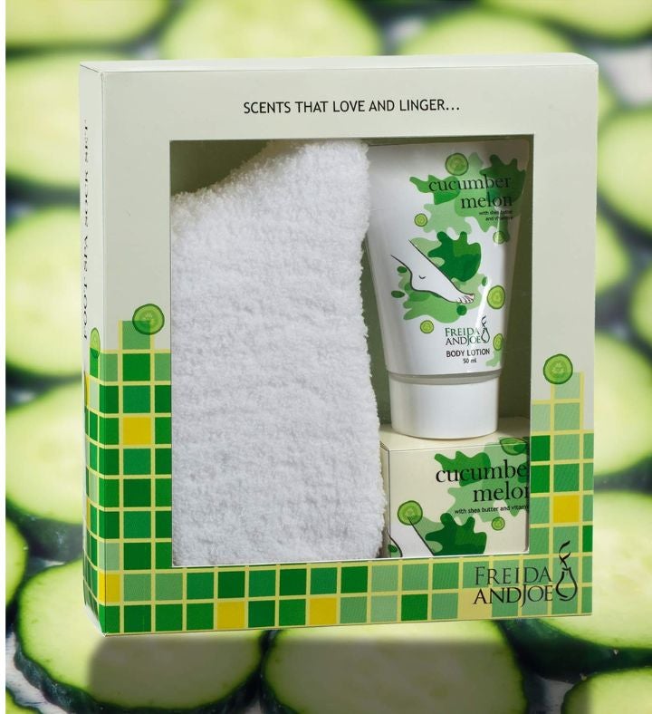 Cucumber Melon Spa Bath And Body Gift Set With Cozy Socks