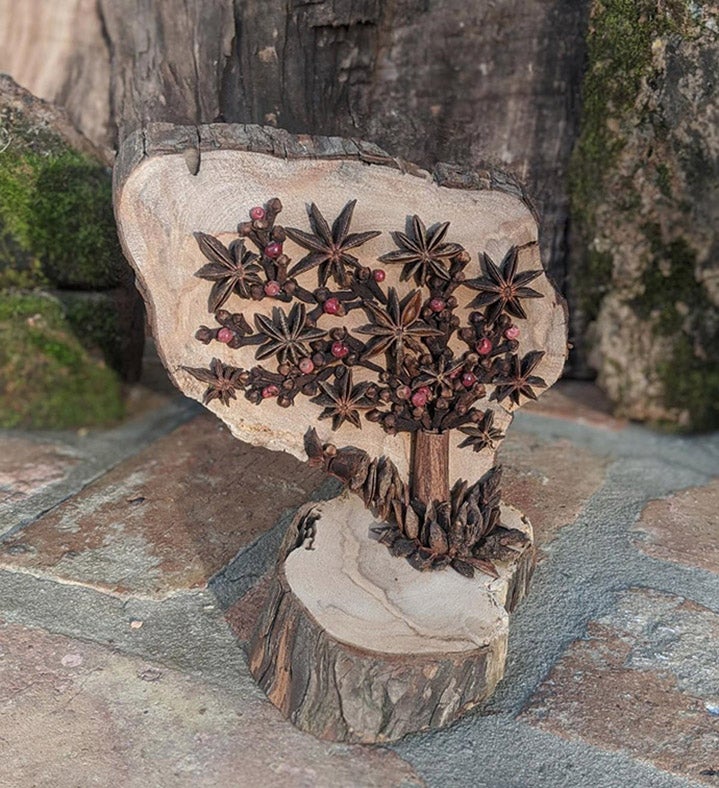 Nature Art Star Tree Centerpiece