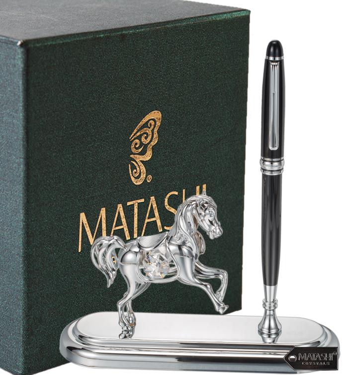 Matashi Executive Desk Set With Pen And Horse Ornament