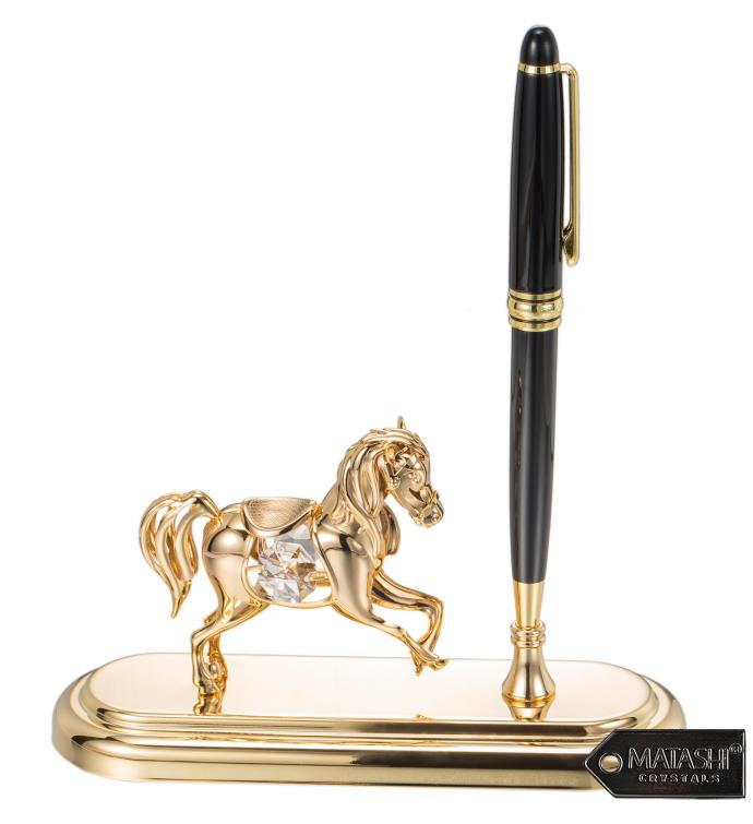 Matashi Executive Desk Set With Pen And Horse Ornament
