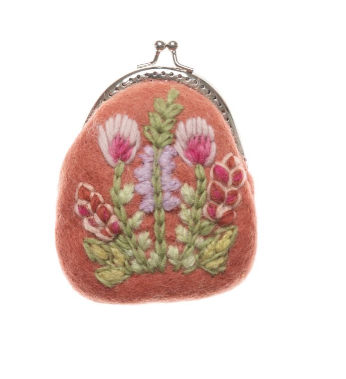 Meadow Clasp Pouch