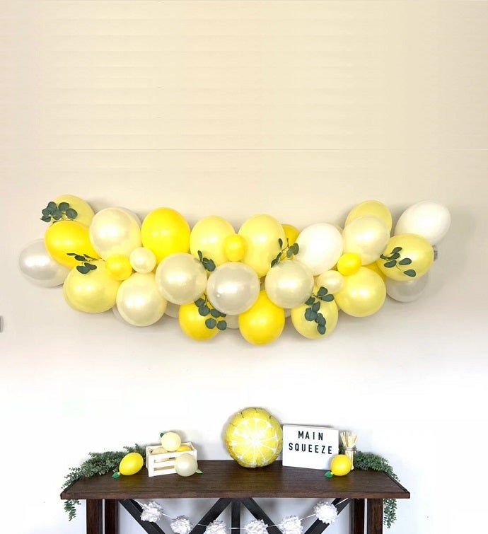 Main Squeeze Lemon Balloon Garland Kit Diy