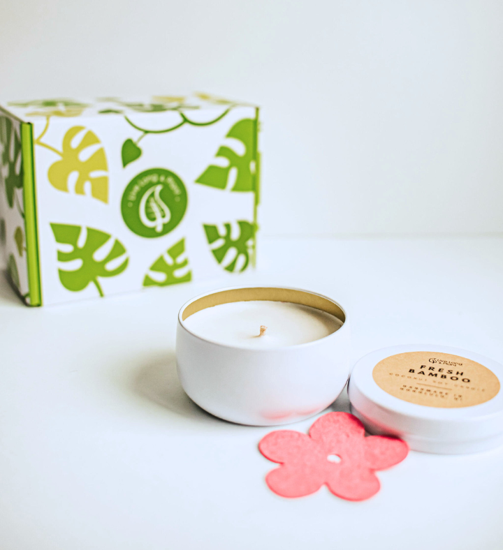 Happy Pineapple Candle & Spa Gift Box