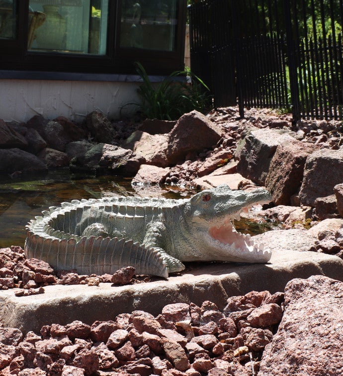 Chloe The Crocodile Indoor/outdoor Garden Statue - 18.25-inch