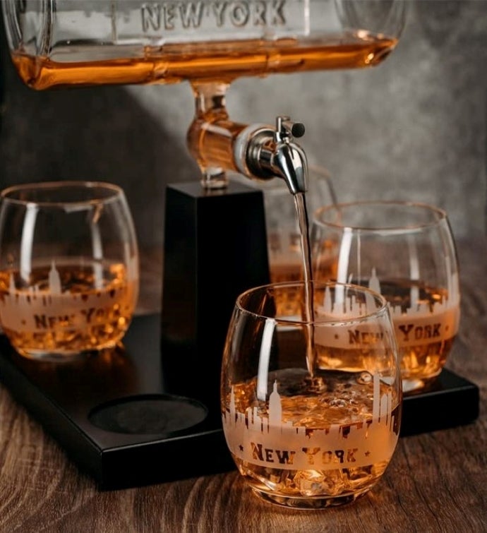 New York City Skyline Wine & Whiskey Decanter Set, 1100ml