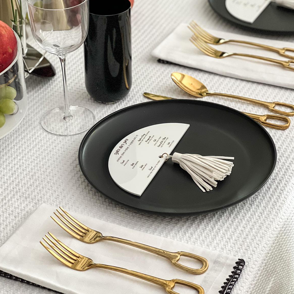 Lucite Rosh Hashanah Place Cards With Leatherette Tassel Set Of 8