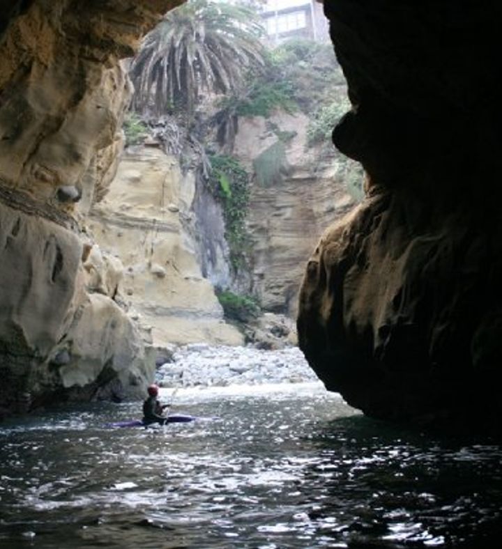 La Jolla Sea Caves Kayak Tour For 2 People in Single Kayaks - California