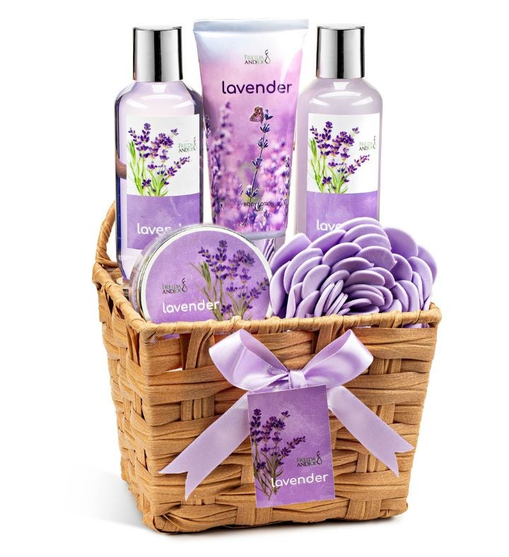 Lavender Bath & Body 6Pc Gift Set in A Wicker Spa Basket For Women