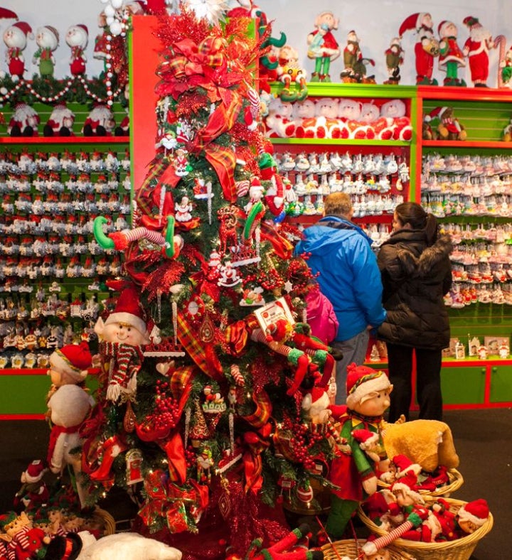 Holiday Markets And Christmas Lights Walking Tour For Two   New York