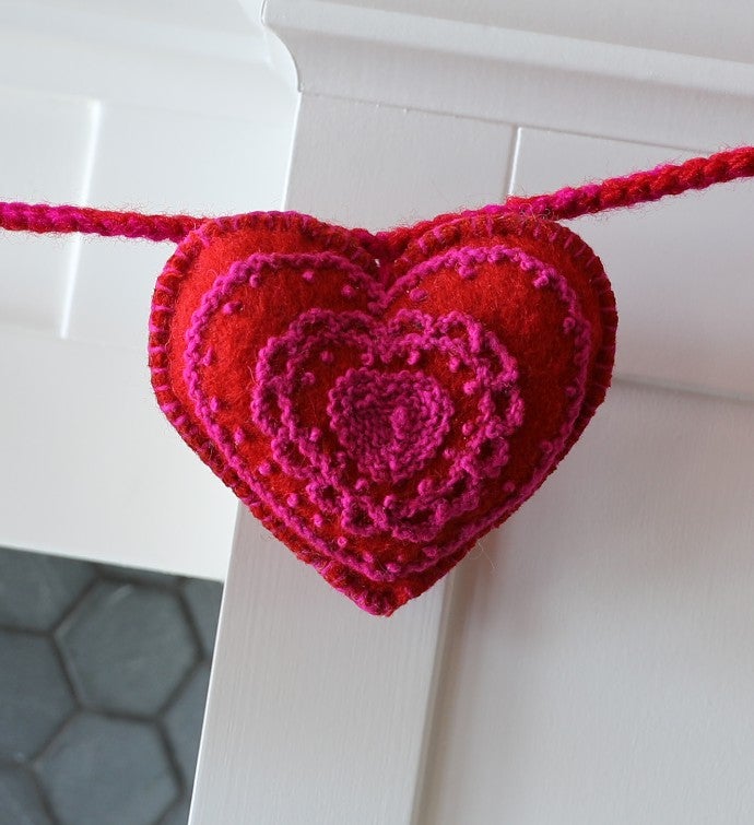 Valentine Heart Garland - Pink