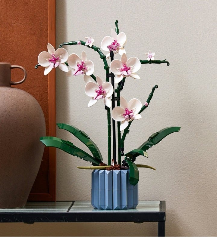 LEGO Orchid 10311 Plant Decor Building Kit 608 Pieces