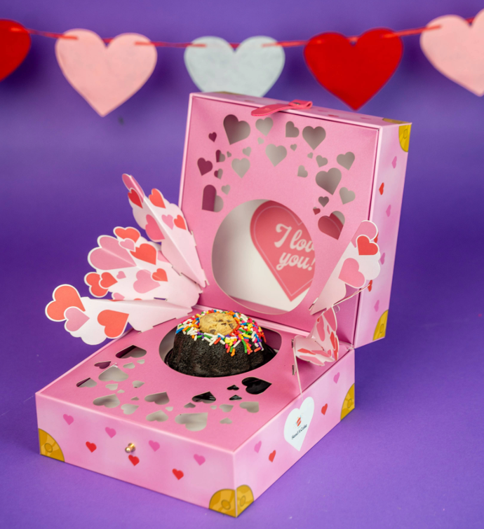 Valentine's Day Cake in Bloom Box