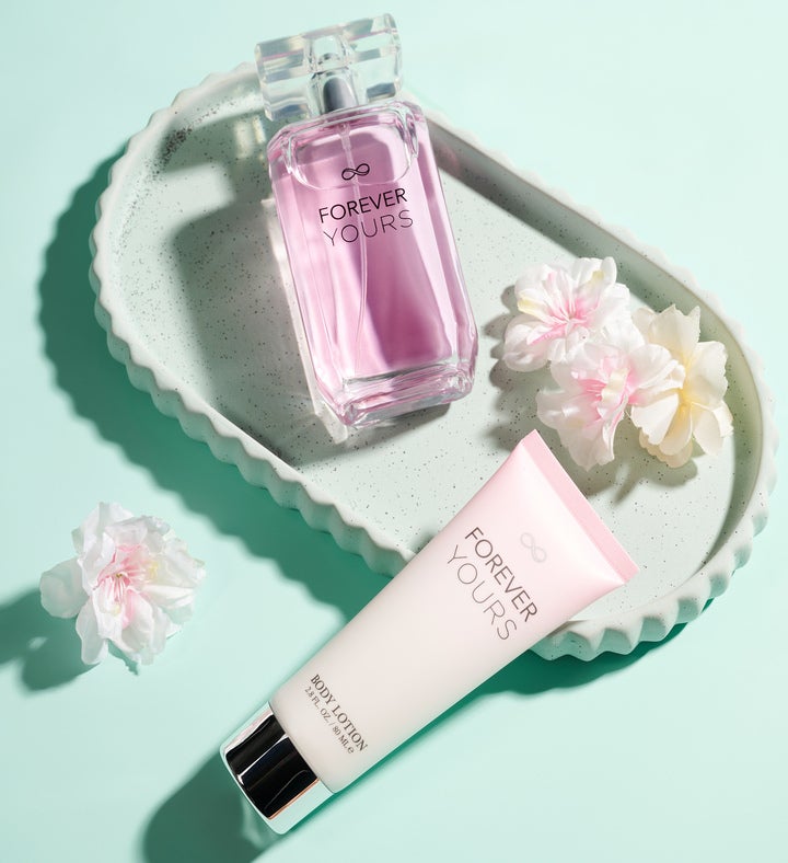 Forever Yours Womens Bath And Body Beauty Set