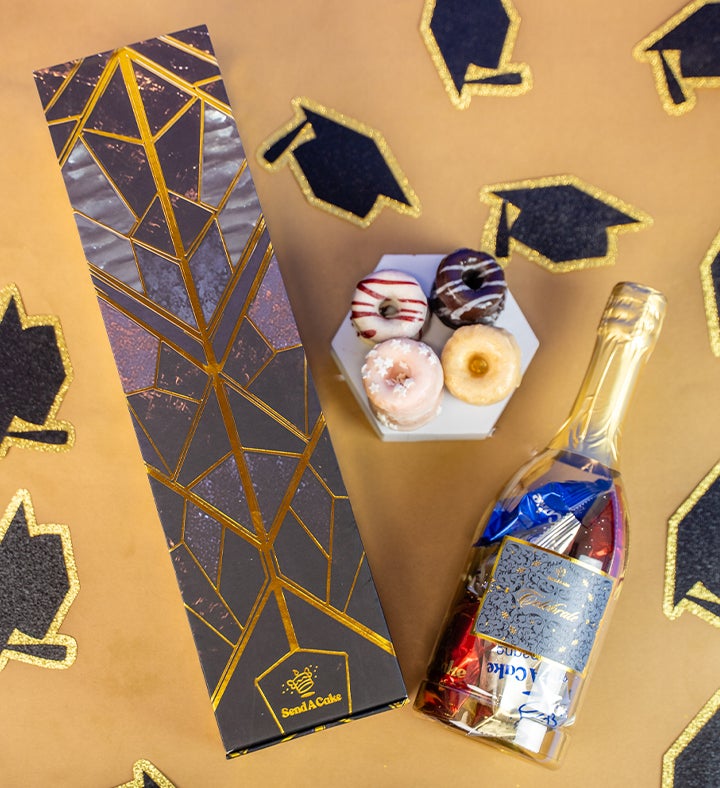 2025 Congrats Grad Bubble Box With Mini Cake Donuts