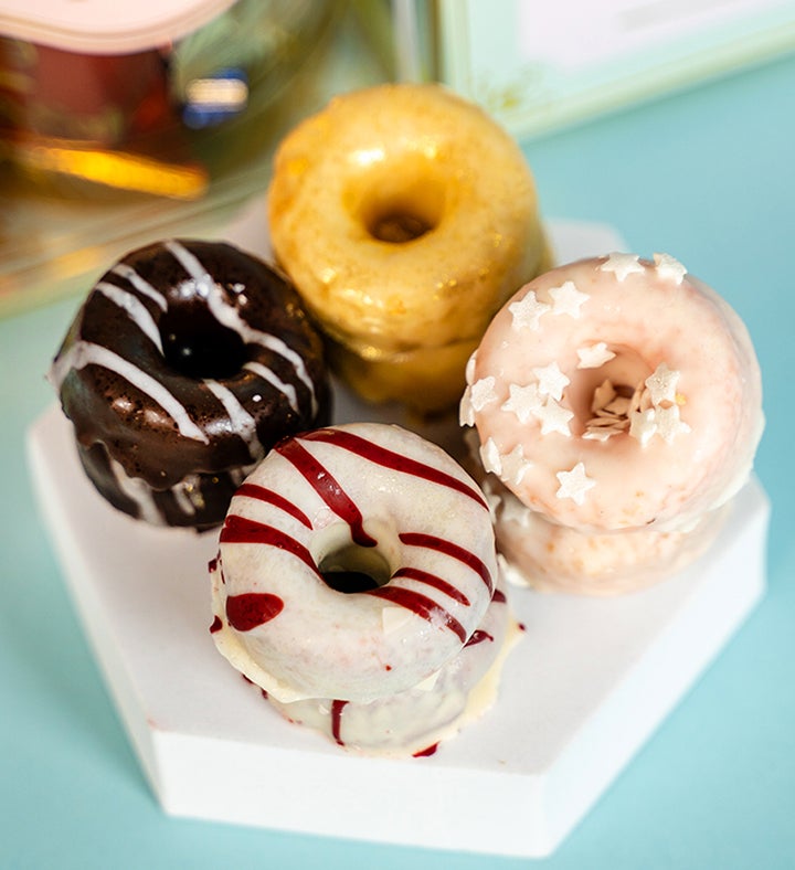 Mother's Day Bubble Box with Donuts