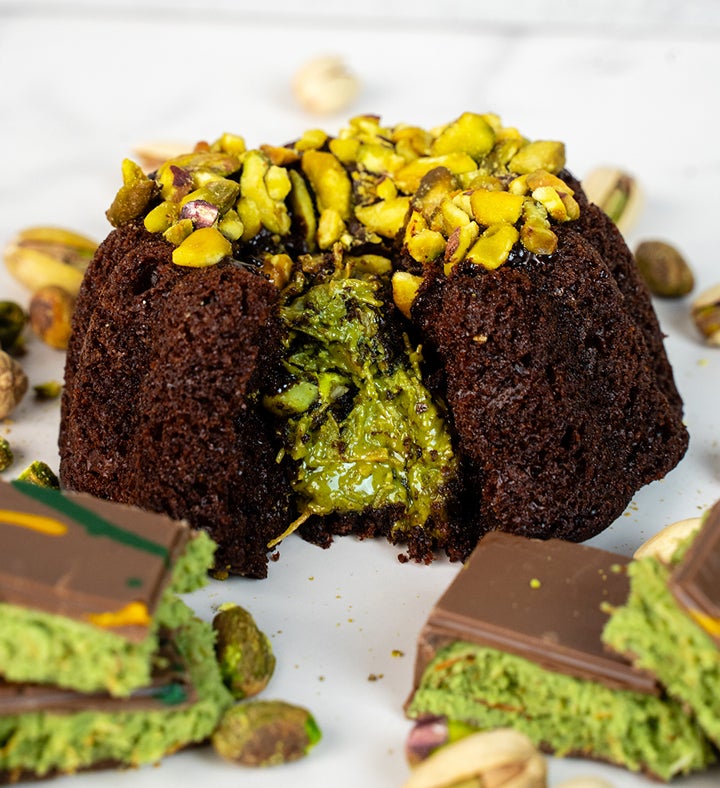 Dubai Cake Explosion Gift Bundle